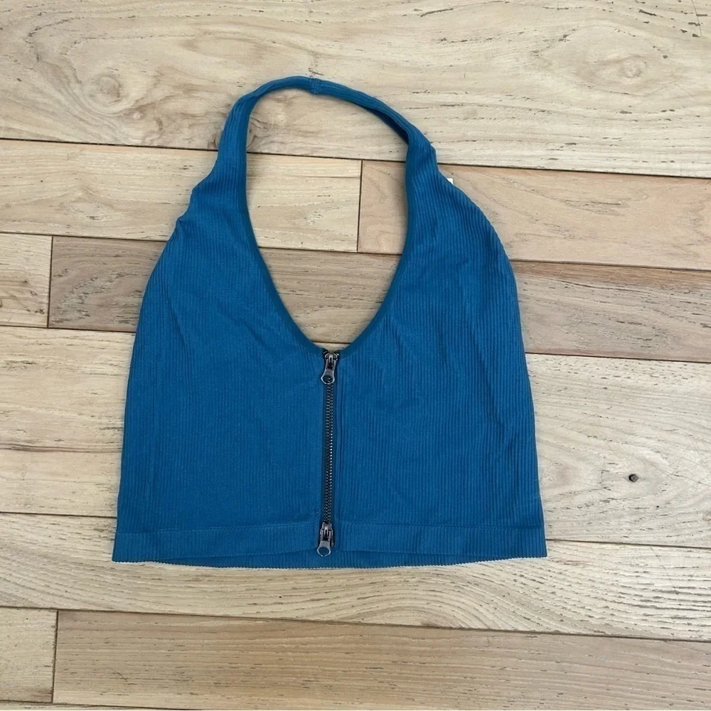 NWT Urban Outfitters Out From Under Jackie Seamless ZipUp Halter Bra Top Blue XL - Picture 2 of 4